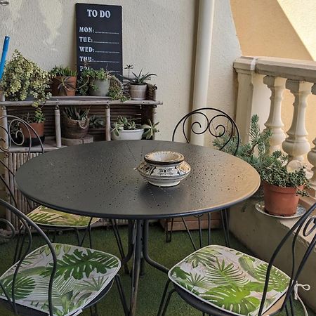 Apartamento T3 Avec Terrasse Avec Vue Exceptionnelle Sur Les Quais De Sète Exterior foto