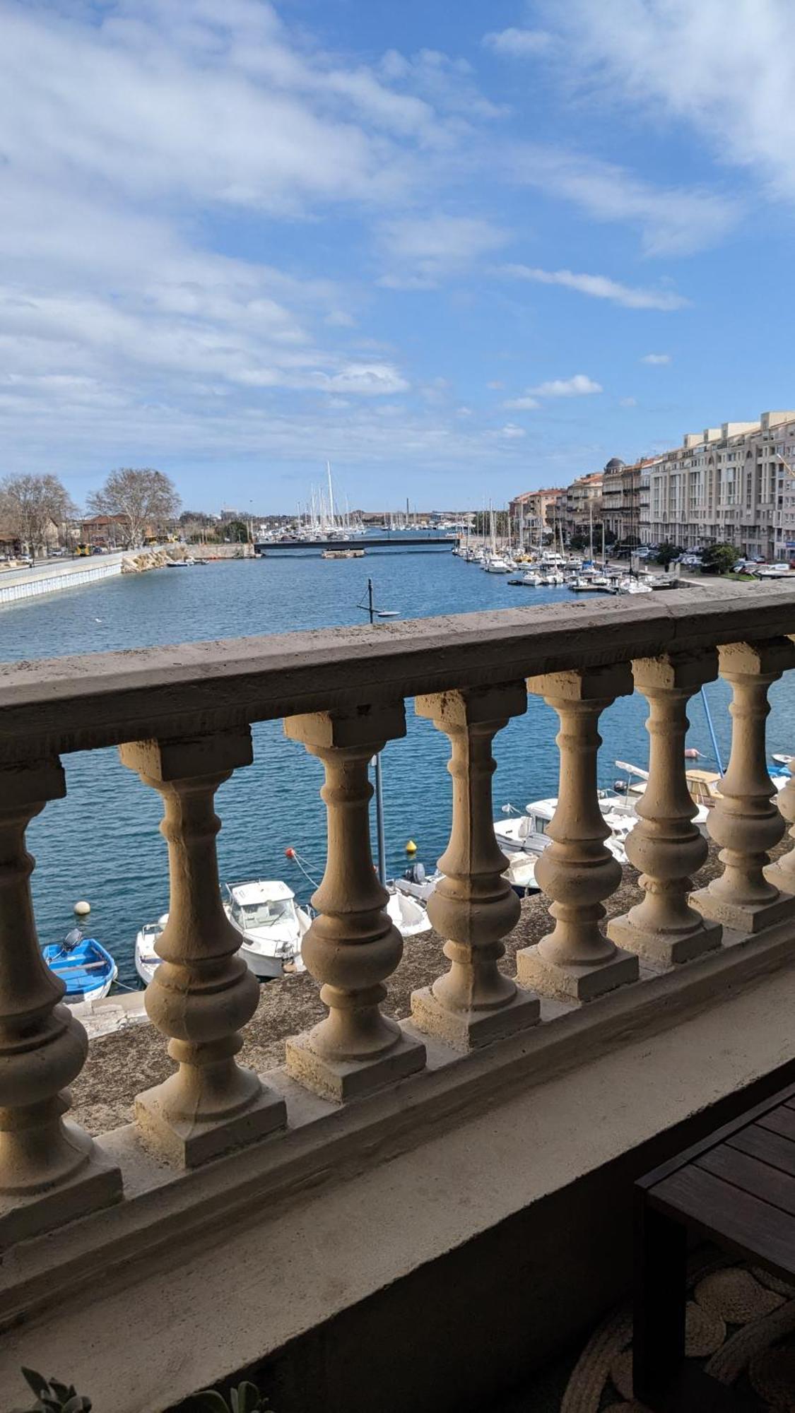 Apartamento T3 Avec Terrasse Avec Vue Exceptionnelle Sur Les Quais De Sète Exterior foto